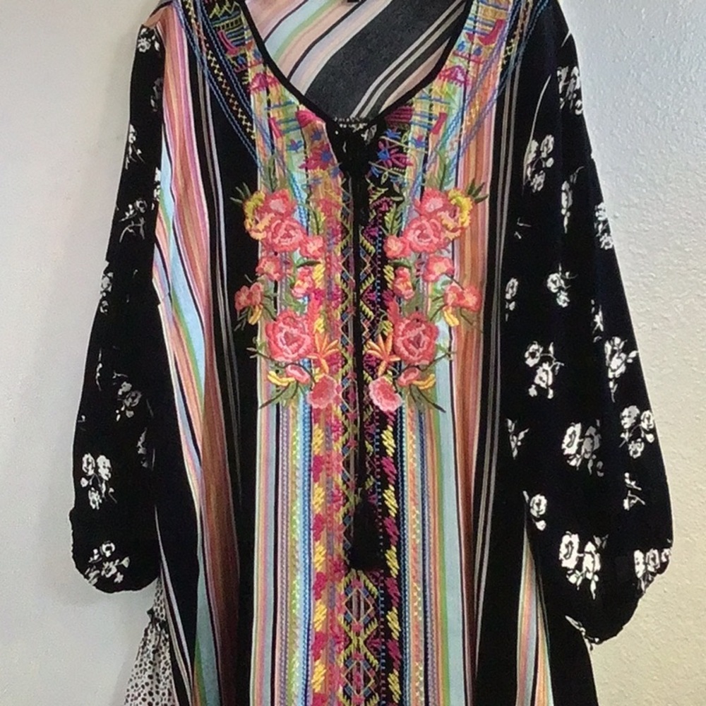 CALESAS. BLOUSE